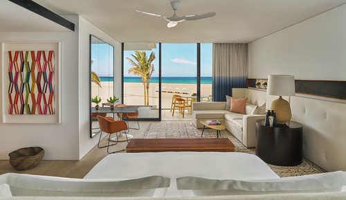 Suite ejecutiva, frente al mar