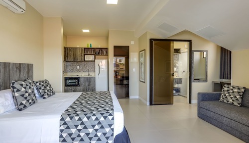Habitación Deluxe, vistas parciales al mar