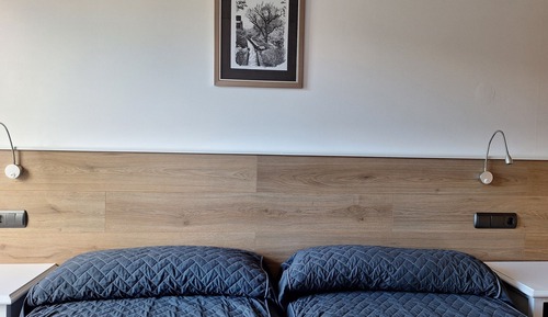 Habitación con 1 cama doble o 2 individuales, vistas al río