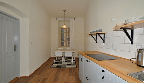 Apartamento Confort, 1 cama de matrimonio, vistas a la ciudad