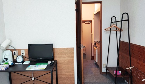 Habitación básica con 2 camas individuales, 2 camas individuales, no fumadores, baño privado