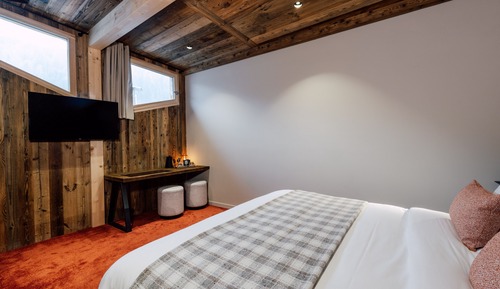 Habitación económica con 1 cama doble o 2 individuales