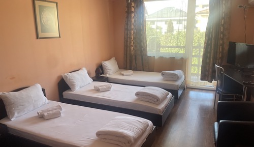Habitación triple clásica