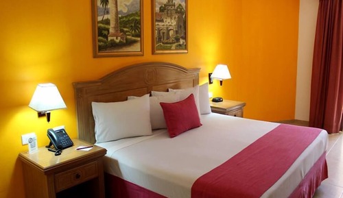 Habitación estándar, 1 cama de matrimonio grande, accesible para personas con discapacidad