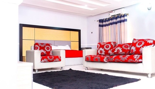 Villa Deluxe