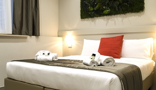 Habitación superior, 1 cama de matrimonio grande, no fumadores