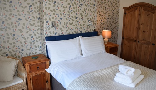 Apartamento, baño privado, vistas a la playa (4 St Ninian’s Bay)