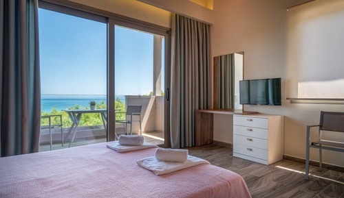 Apartamento, vistas al mar
