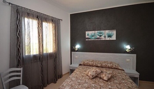 Habitación con 1 cama doble o 2 individuales