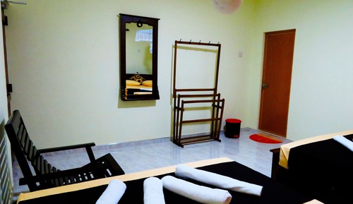 Habitación cuádruple económica
