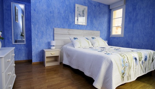 Habitación cuádruple familiar (Figeac)