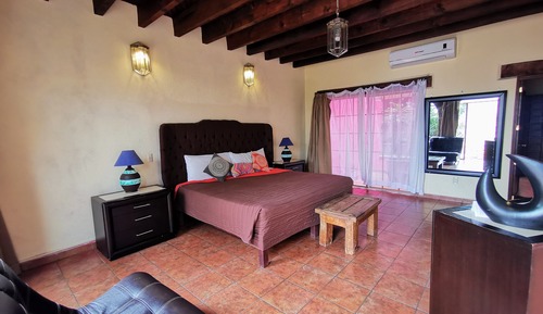 Suite junior, 1 cama de matrimonio grande, terraza, vistas a la ciudad (Delafee)