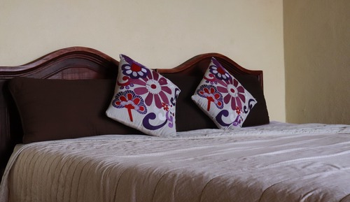 Habitación estándar, 1 cama de matrimonio grande, no fumadores (Leonidas)