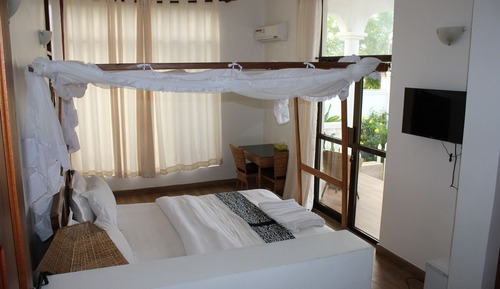 Habitación Deluxe doble, 1 cama de matrimonio grande, balcón, vistas al mar