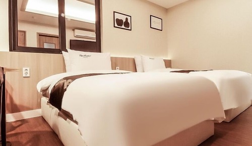 Habitación estándar con 2 camas individuales
