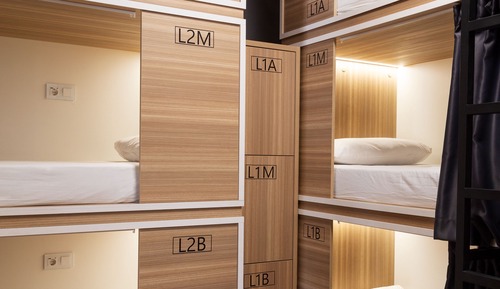 Dormitorio compartido estándar
