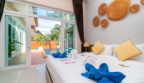 3 Bedroom Pool Villa with Sala