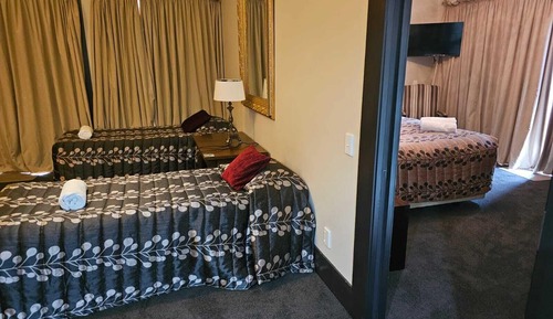 Suite familiar