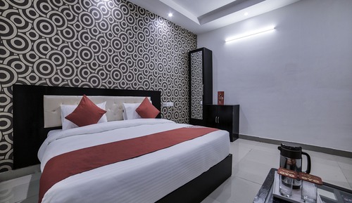 Habitación Deluxe con 1 cama doble o 2 individuales, 1 cama de matrimonio grande