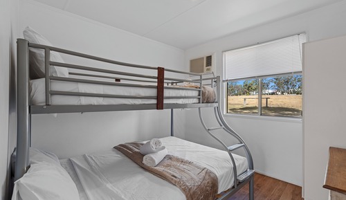 Standard 2 Bedroom Cabin - Pet Friendly