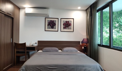 Estudio superior, 1 cama de matrimonio grande