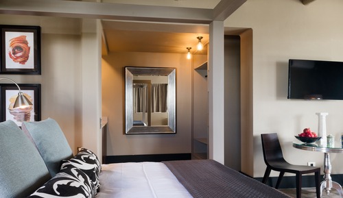 Suite 4