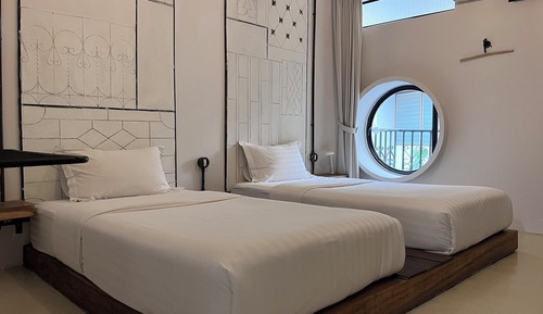 Mini Studio (Twin beds)