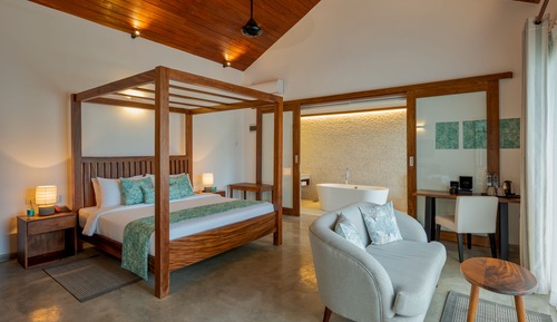 Suite, 1 cama de matrimonio grande, bañera, vistas al mar