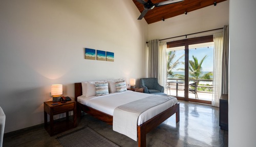 Habitación superior, 1 cama de matrimonio grande, vistas al mar, frente al mar