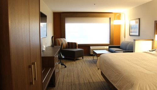 Suite, 1 cama de matrimonio grande con sofá cama