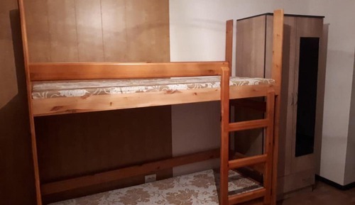 Habitación cuádruple económica, varias camas (Bathroom Inside and Toilet Outside)