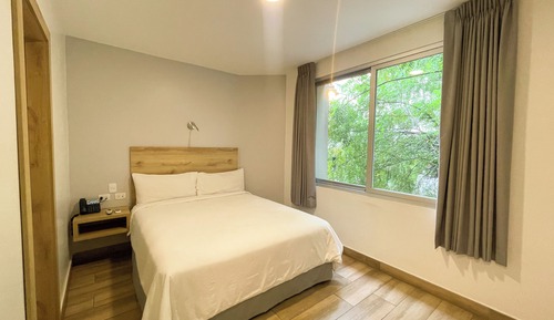 Habitación estándar doble, 1 cama de matrimonio