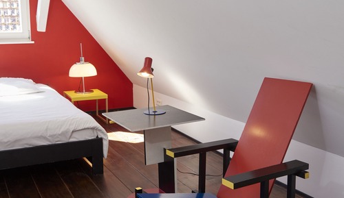 Habitación de diseño, vistas al jardín
