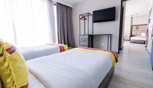Suite familiar