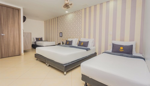 Habitación cuádruple básica