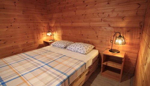 Habitación clásica con 1 cama doble o 2 individuales, varias camas, vistas al patio