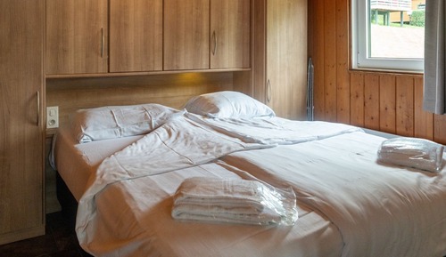 Chalet, 2 habitaciones, terraza (Le Soleil)