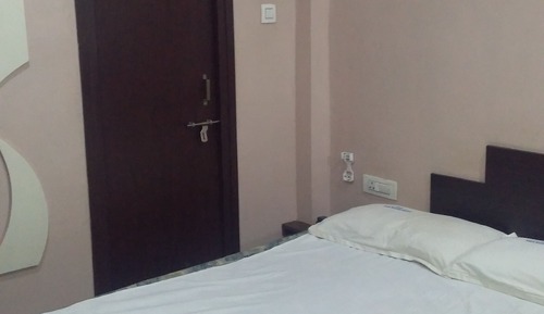 Basic Double Room