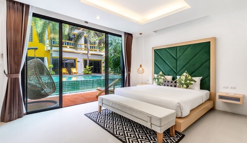 Habitación junior, 1 cama de matrimonio grande, acceso a la piscina