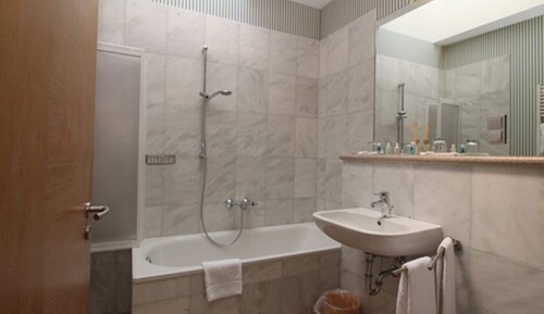 Small Single Room