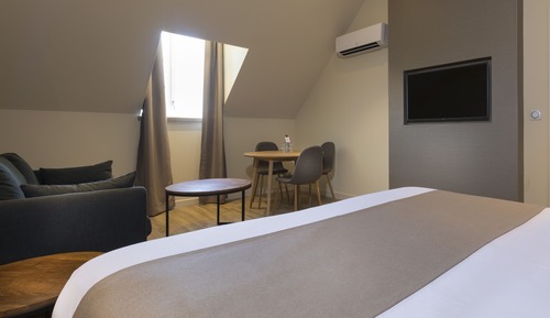 Apartamento, 1 cama de matrimonio, vistas al patio