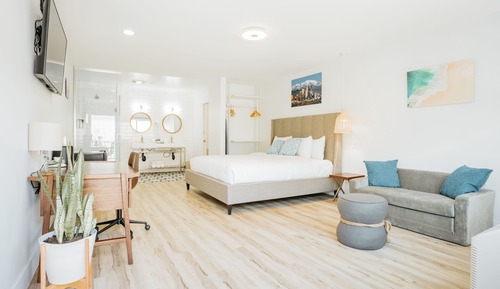 Habitación superior, 1 cama de matrimonio grande con sofá cama, no fumadores