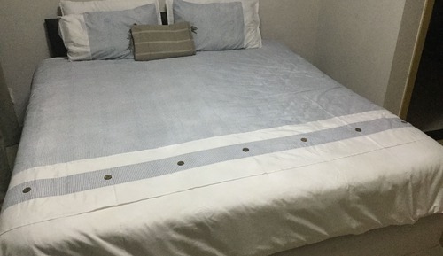 Villa familiar, 3 habitaciones, cocina, en esquina