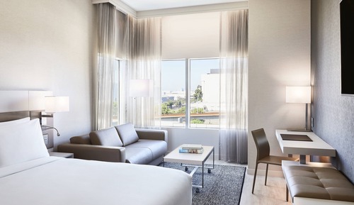 Habitación, 1 cama de matrimonio grande con sofá cama, no fumadores, vistas a la ciudad