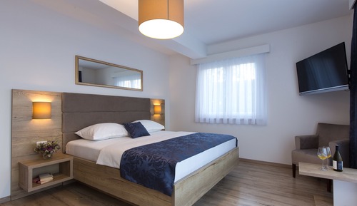 Habitación doble (2+1)