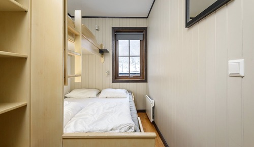 Apartamento familiar, 2 habitaciones, sauna, junto a la pista de esquí