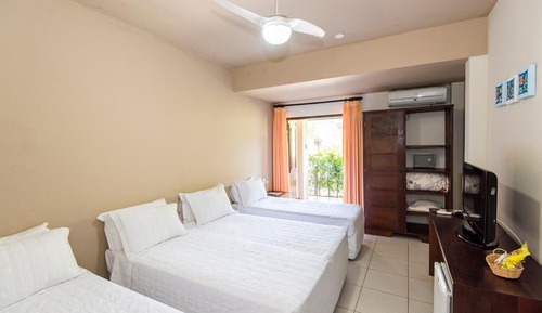 Habitación cuádruple estándar