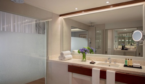 2 Queen Bed Room