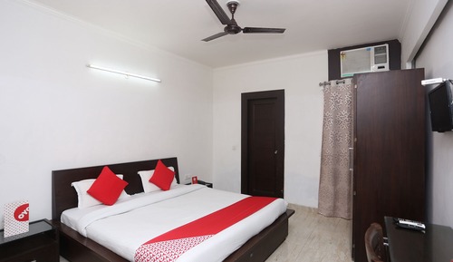 Habitación con 1 cama doble o 2 individuales