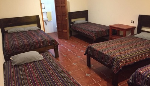 Habitación cuádruple familiar, varias camas